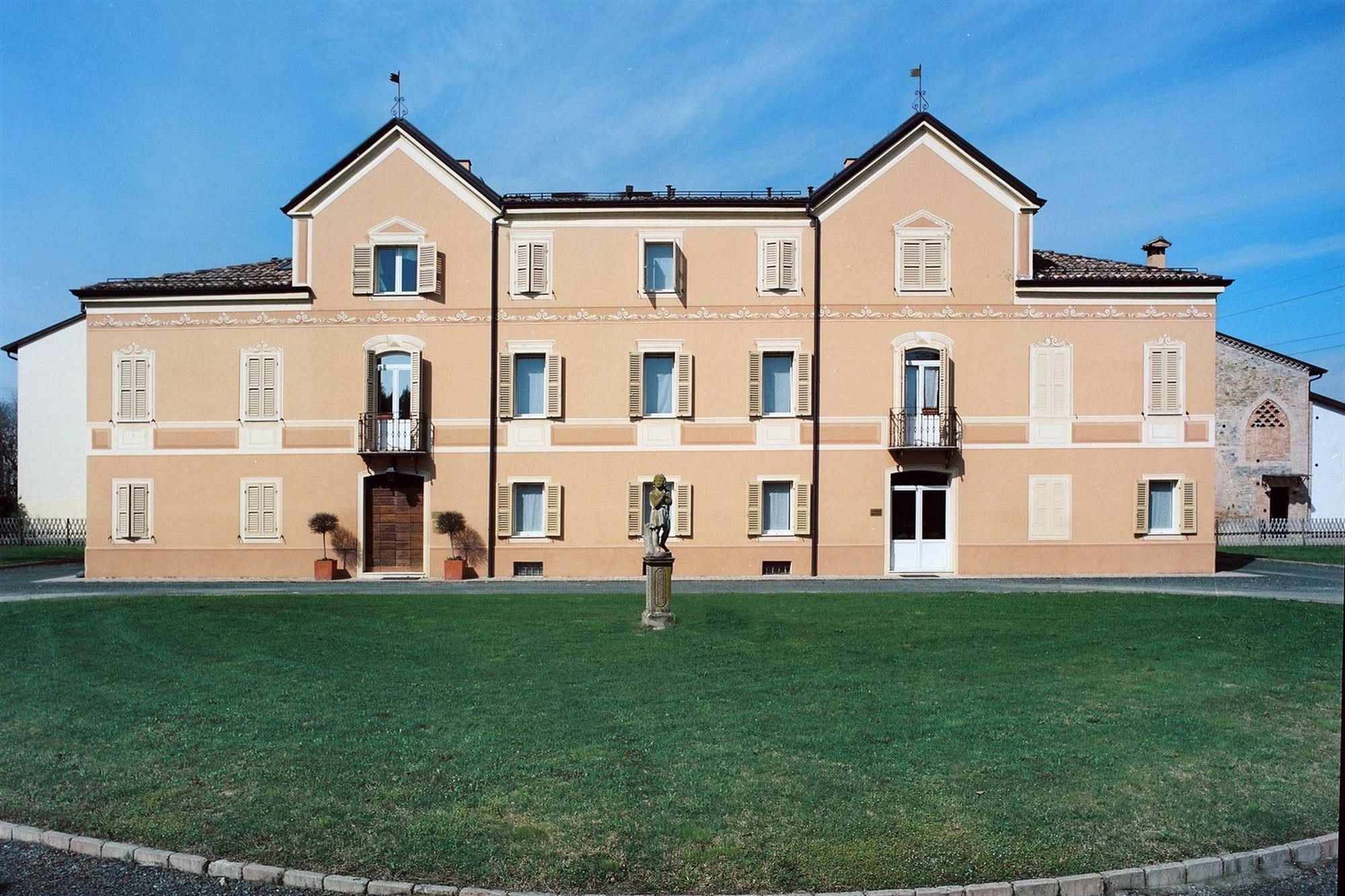 Villa Meli Lupi - Residenze Temporanee Парма Екстер'єр фото